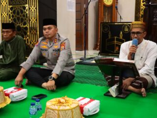 Pererat Silaturahmi, Polres Sidrap Gelar Buka Puasa Bersama Jamaah Masjid Al-Ikhlas