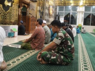 Kodim 1420/Sidrap Gelar Safari Shalat Subuh, Babinsa Sinergi dengan Warga Pantau Situasi Wilayah